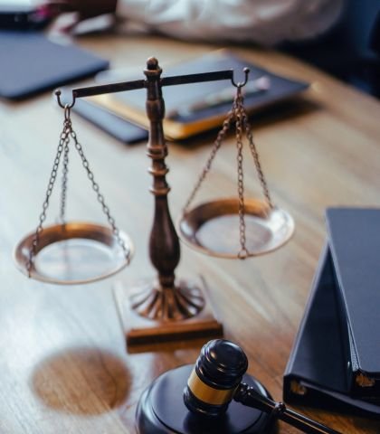 demandas abogados lopez y plaza